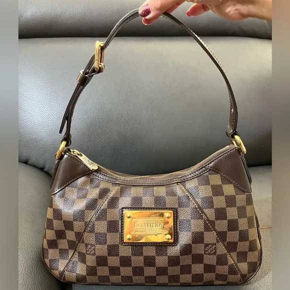‼️sold‼️Louis Vuitton Thames PM - Picture 2 of 16